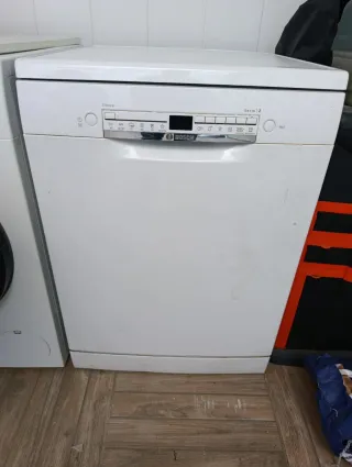 Lavavajillas casi nuevo poco uso