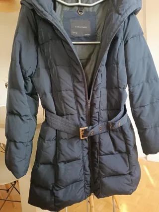 Chaqueta de plumón azul Zara