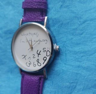 Reloj Morado Whatever I'm Late Anyway