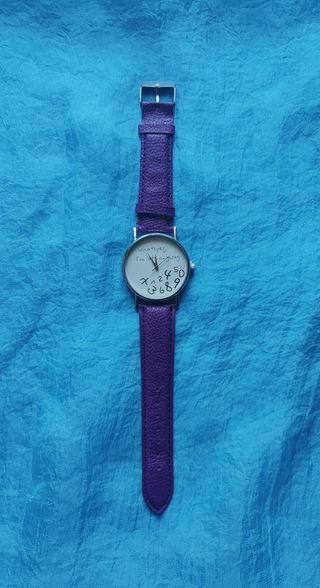 Reloj Morado Whatever I'm Late Anyway