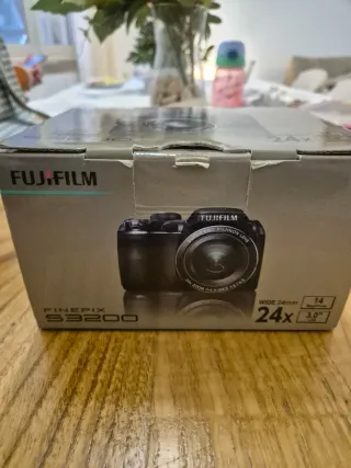 Fujifilm Finepix S3200 Fotocamera Digitale