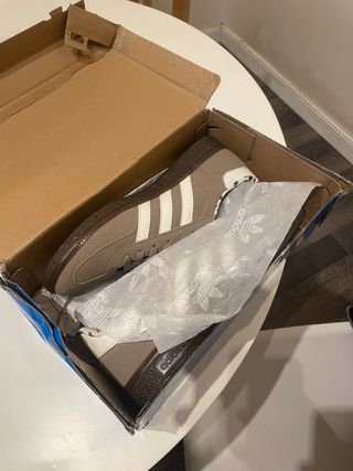 Adidas Spezial Beige/Blanco