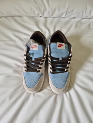 Nike Dunk Low Travis Scott x PlayStation