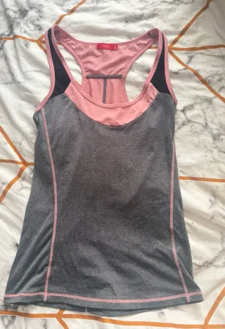 Camiseta deportiva Tiffosi gris y rosa Talla XS