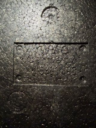 Protector Batería Maletero VW Golf V R32 Original