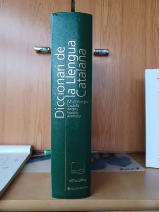 Diccionari de la llengua catalana multilingüe