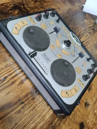 Hercules DJ Control MP3