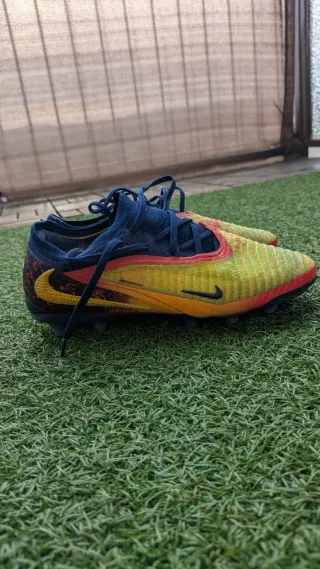 Zapatillas Nike Phantom 6 Low Elite Fútbol AG