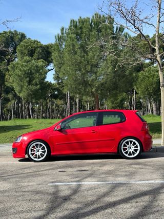 Volkswagen Golf gti v 2008