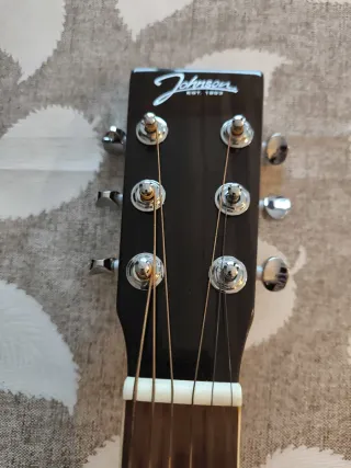 Guitarra acústica de viaje Johnson JTR-1