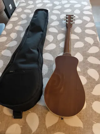 Guitarra acústica de viaje Johnson JTR-1