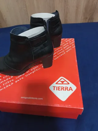 Botines de tacón negros Tierra