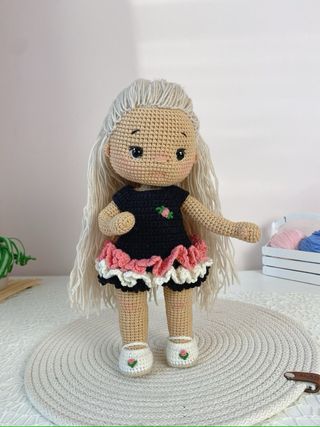 Muñeca Crochet Artesanal