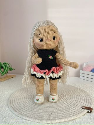 Muñeca Crochet Artesanal