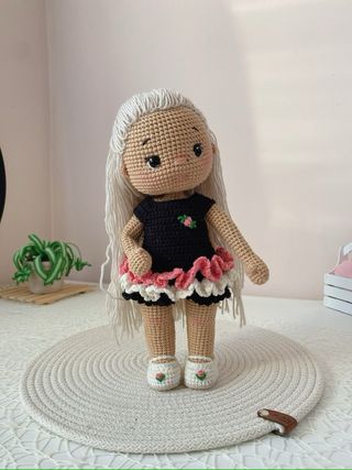 Muñeca Crochet Artesanal