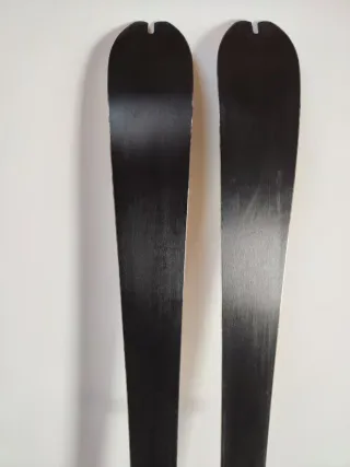 Esquís Hagan Ultra 155