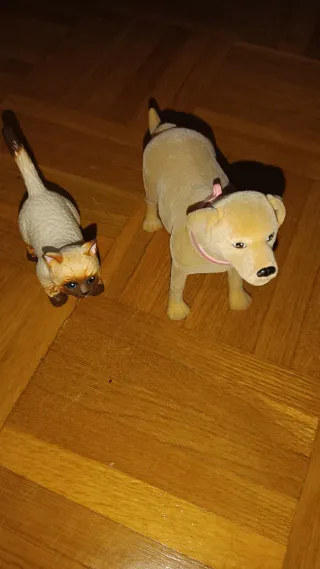 Perro Tanner de Barbie y Gata Mika de Teresa 2006