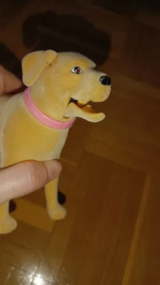 Perro Tanner de Barbie y Gata Mika de Teresa 2006