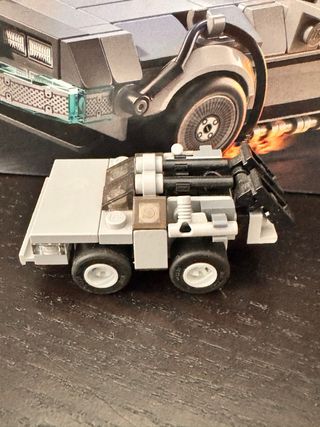 Lego Regreso al Futuro DeLorean