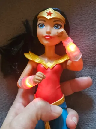 Bambola Wonder Woman DC Comics