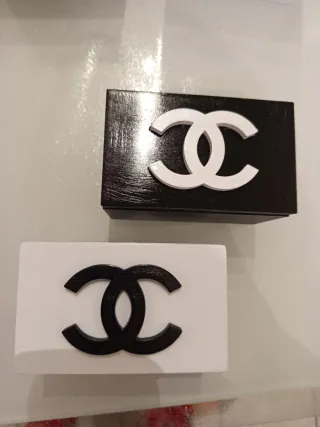 Portagioie Chanel Neri e Bianchi