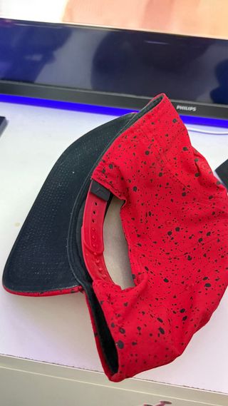 Gorra Jordan Talla M Roja