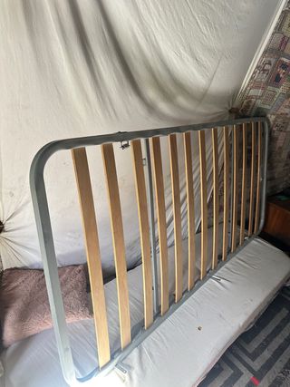 Estructura de cama con somier