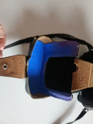 Cámara Zenit con flash y carrete Fuji