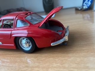 Mercedes 300 SL 1/24 Burago 1954