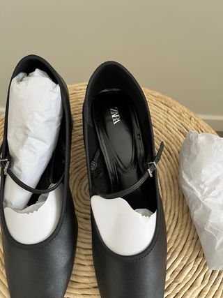 Zapatos Zara Piel Negros Talla 40.