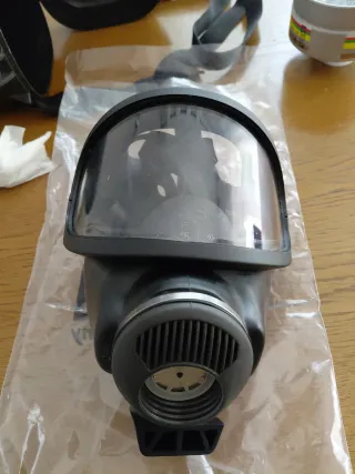 Máscara MSA con bote y filtro