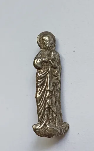 Broche antiguo religioso