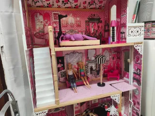 Casa de muñecas grande