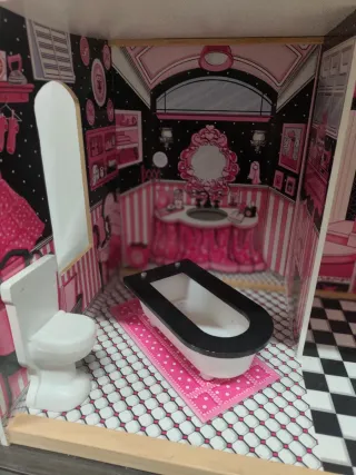 Casa de muñecas grande