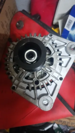 Alternador Renault nuevo sin estrenar