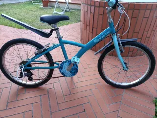 Bicicletta Bambino B'Twin Azzurra misura ruote 20