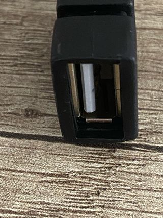 Adaptador Jack 3.5mm a USB Hembra
