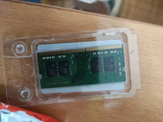 Memoria RAM DDR4 8GB 2400MHz