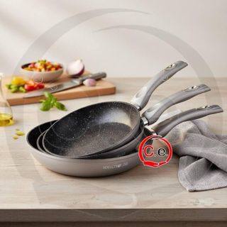 Tris padelle in pietra lavica royaltyline