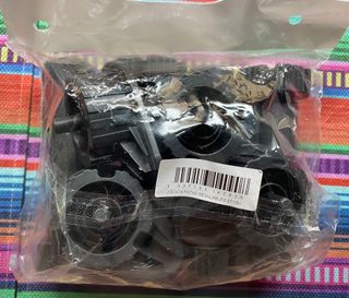 4 Patas regulables de plástico para muebles