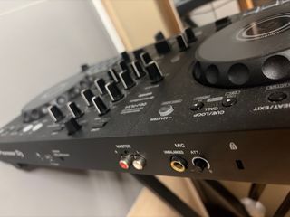 Controlador DJ Pioneer DDJ-FLX4