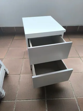 Comodino IKEA MALM bianco