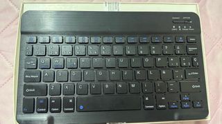 Samsung Galaxy Tab A8 con teclado