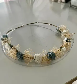 Corona de comunión Coconut flores azules y blancas