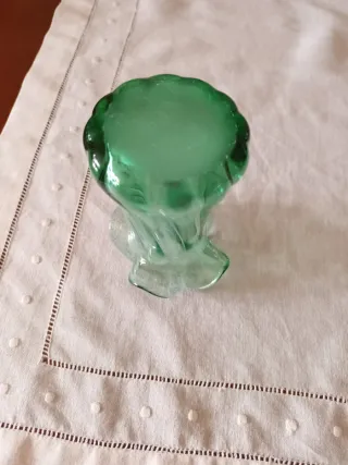 Jarrón antiguo para bulbos