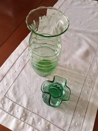 Jarrón antiguo para bulbos