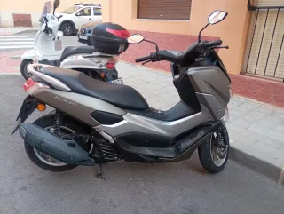 Yamaha NMAX 125 Scooter Maxi