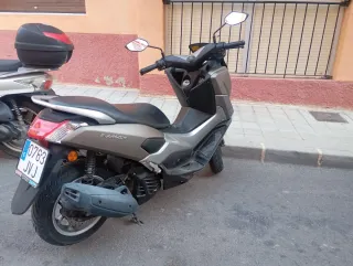 Yamaha NMAX 125 Scooter Maxi