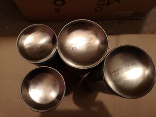 Pulitorori spray vetri e cruscotto per auto