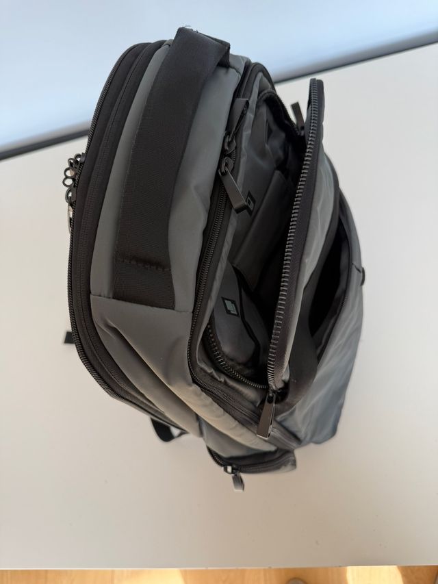 Mochila SAMSONITE multibolsillos expandible